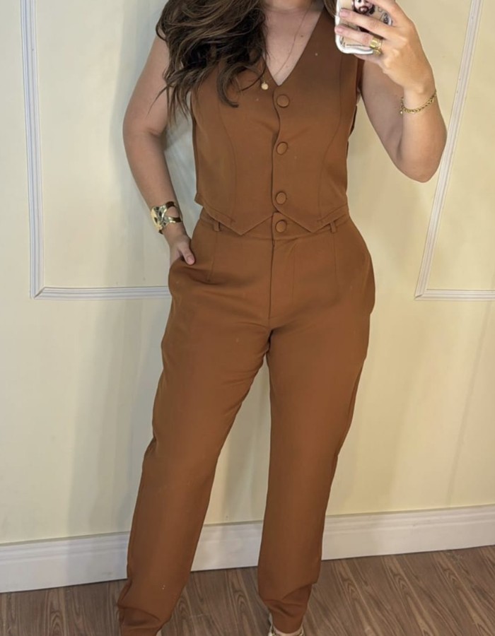 CONJUNTO TECIDO ALFAIATARIA DE COLETE 