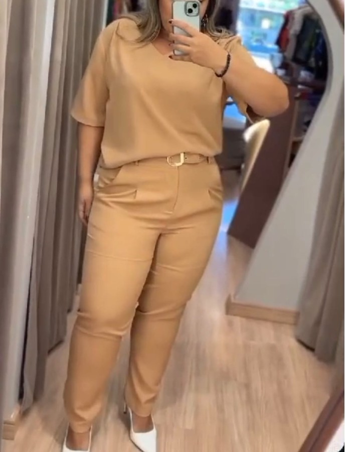 CONJUNTO PLUS SIZE ALFAIATARIA 