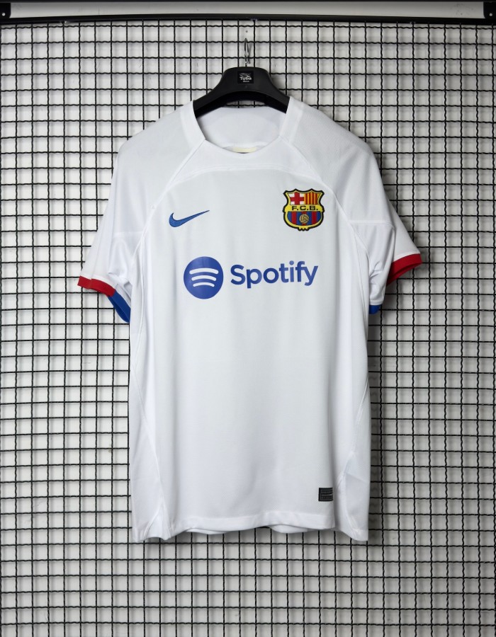 BARCELONA - 23/24 - II