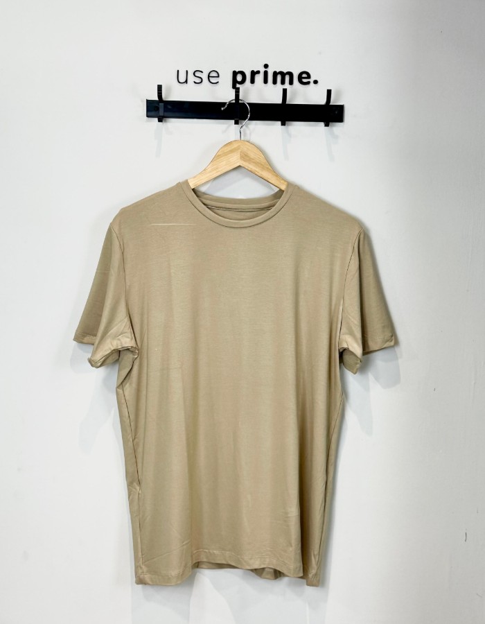 T-shirt Tecnológica Bege 